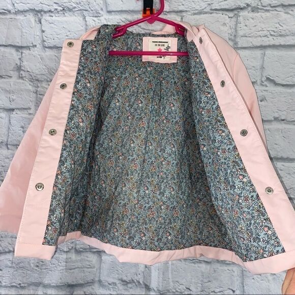 Young
Dimension snap front coat with hood light pink size 5/6 - Picture 6 of 7